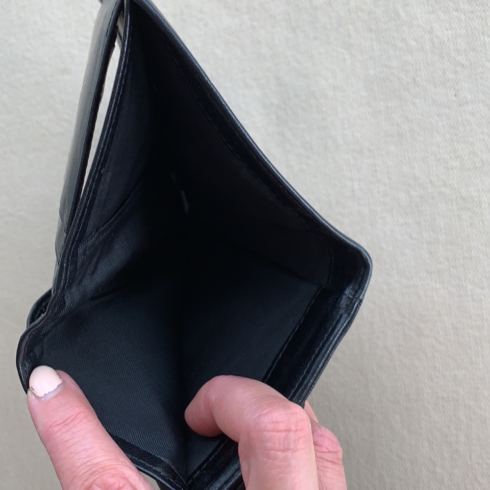 Matras Compact Leather Wallet - Picture 5 of 11